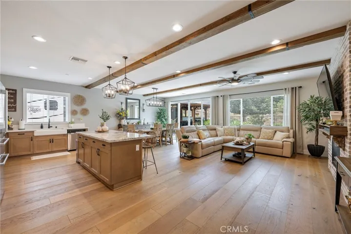 528 Qeweewish, San Jacinto, California 92582