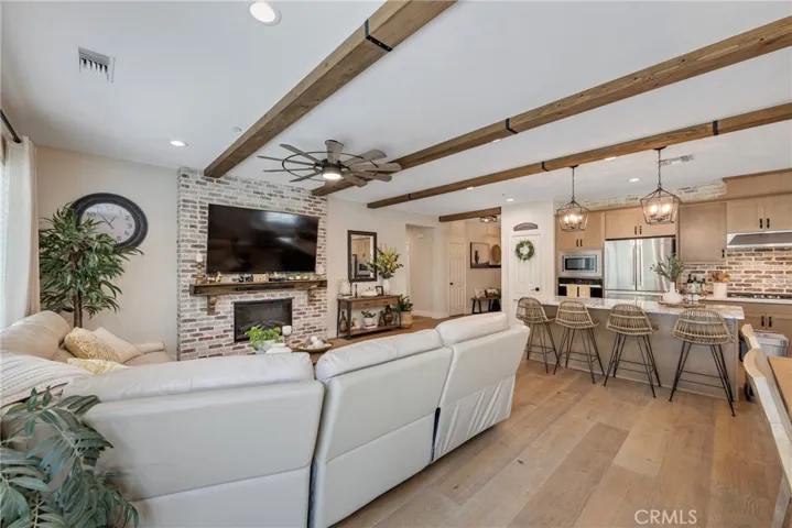 528 Qeweewish, San Jacinto, California 92582
