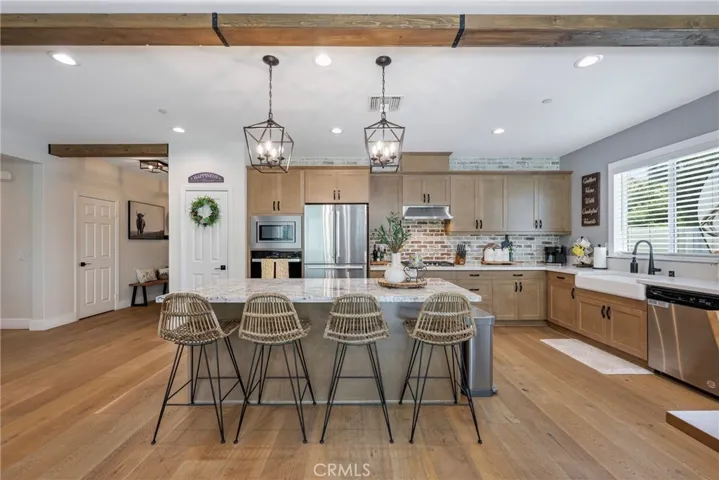 528 Qeweewish, San Jacinto, California 92582
