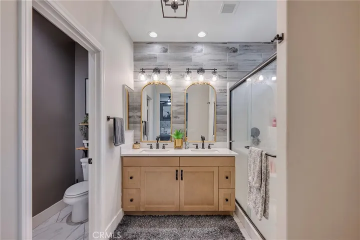 528 Qeweewish, San Jacinto, California 92582