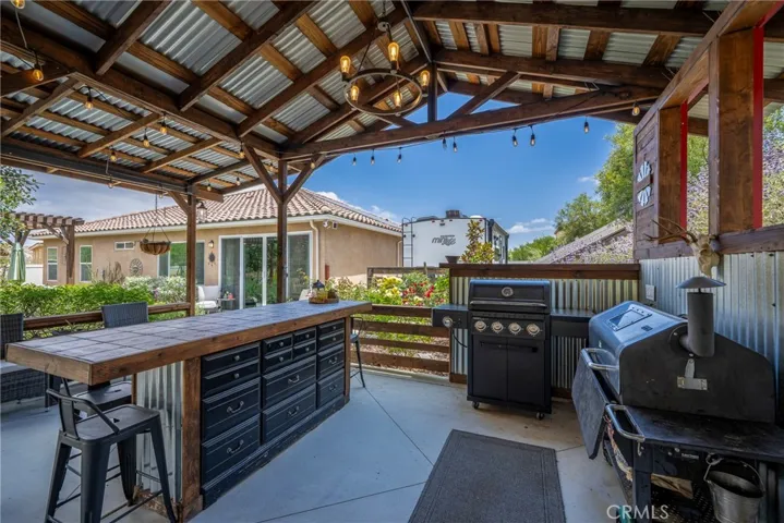 528 Qeweewish, San Jacinto, California 92582