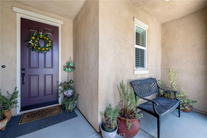528 Qeweewish, San Jacinto, California 92582