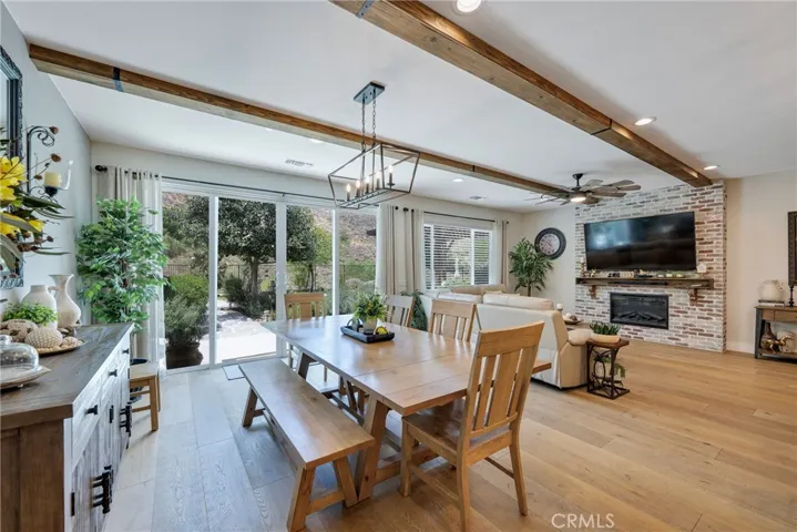 528 Qeweewish, San Jacinto, California 92582