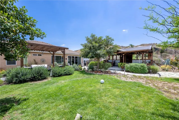 528 Qeweewish, San Jacinto, California 92582