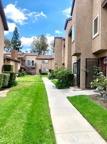 500 N Tustin Ave, #111