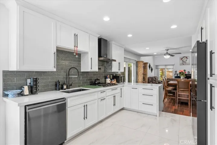 Gourmet Chef's Kitchen