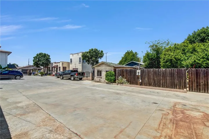 532 S La Verne, Los Angeles, California 90022