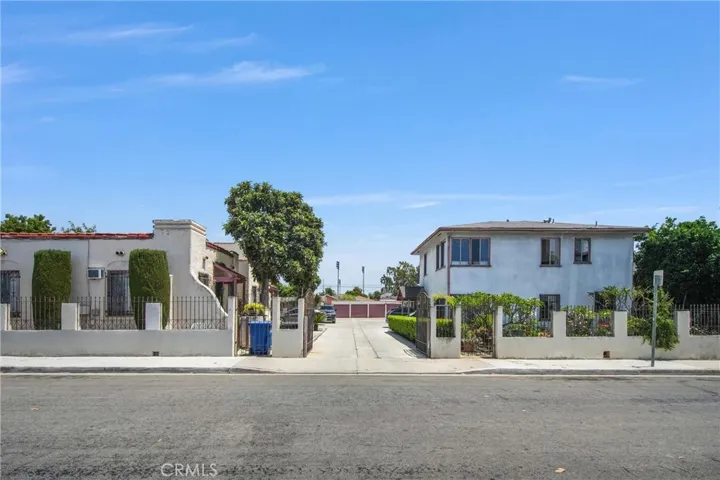 532 S La Verne, Los Angeles, California 90022