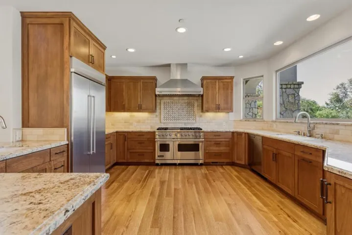 1250 Day Valley Ridge, Aptos, California 95003