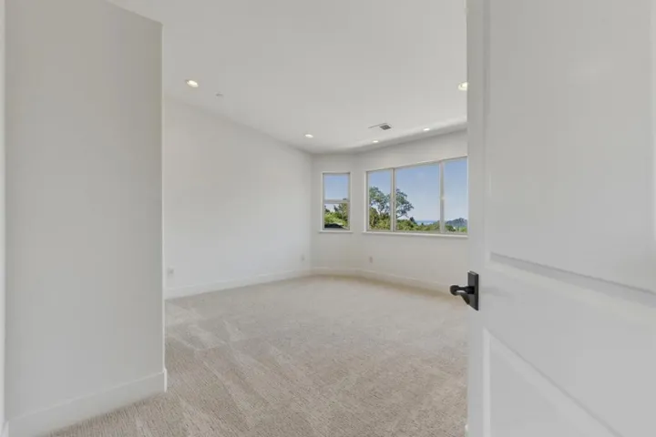 1250 Day Valley Ridge, Aptos, California 95003