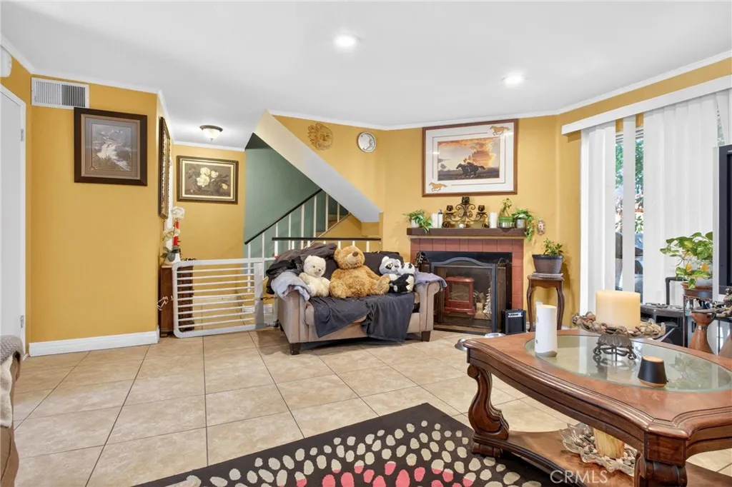 14287 Foothill Boulevard 14, Sylmar, California 91342 — photo 4