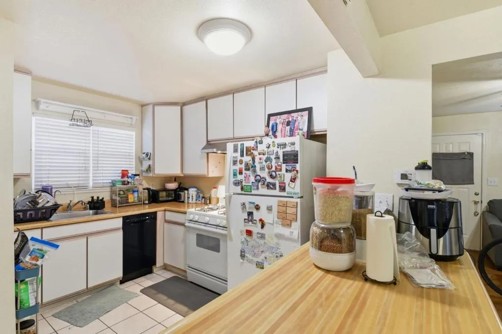 Front unit kitchen