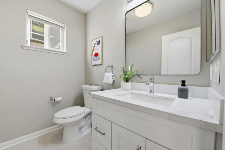1043 Helen Avenue, Santa Clara, California 95051