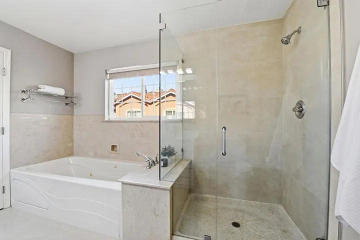 1043 Helen Avenue, Santa Clara, California 95051
