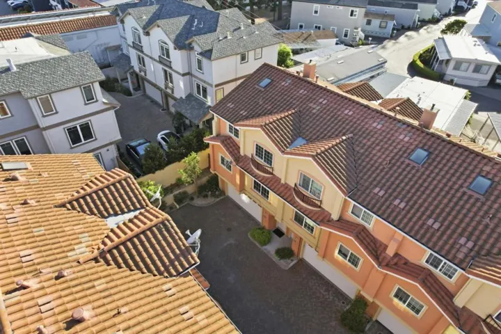1043 Helen Avenue, Santa Clara, California 95051