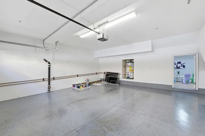 1043 Helen Avenue, Santa Clara, California 95051