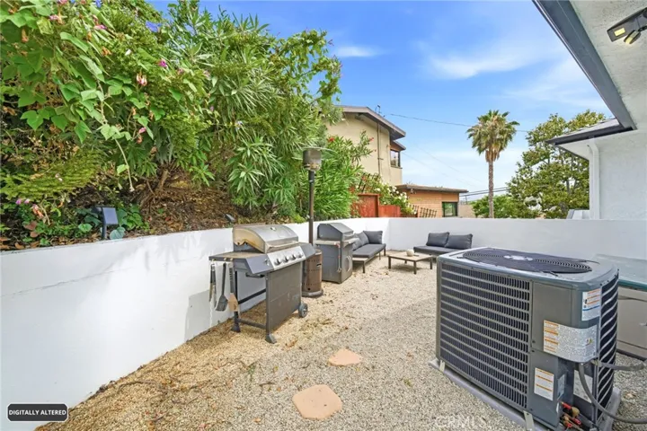 1439 El Paso, Los Angeles, California 90065