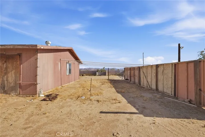 59318 Sunny Sands, Yucca Valley, California 92284