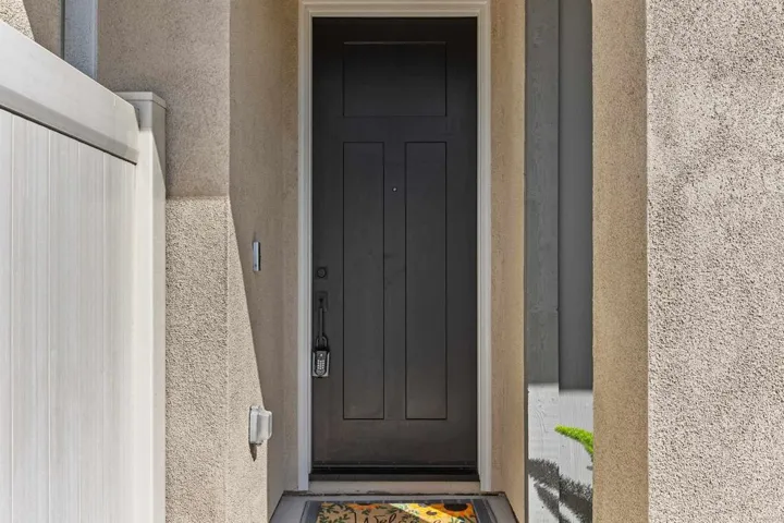 1918 Julie Dawn Place, Escondido, California 92026