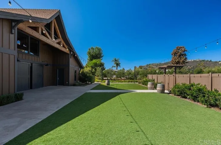 1918 Julie Dawn Place, Escondido, California 92026