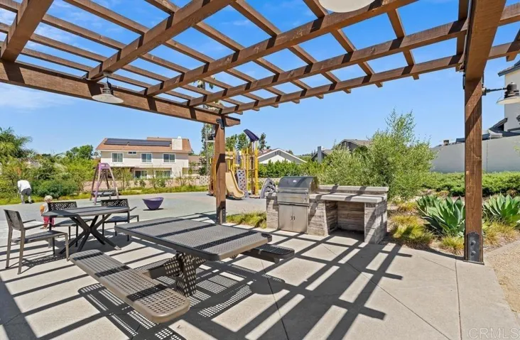1918 Julie Dawn Place, Escondido, California 92026