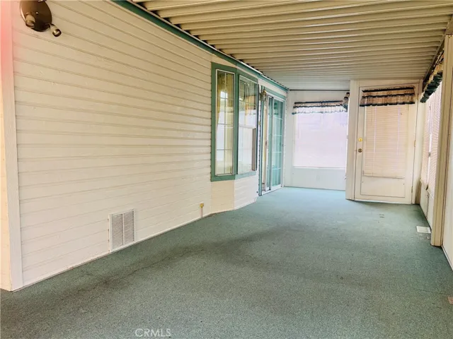 Enclosed sunroom/patio