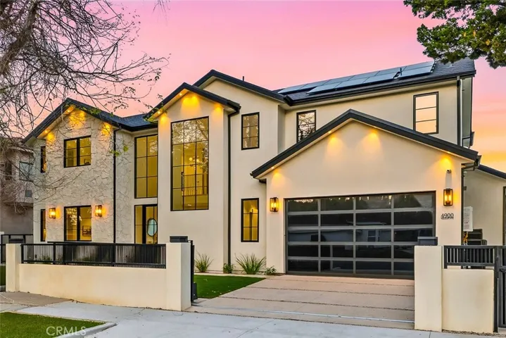 4900 Valjean, Encino, California 91436