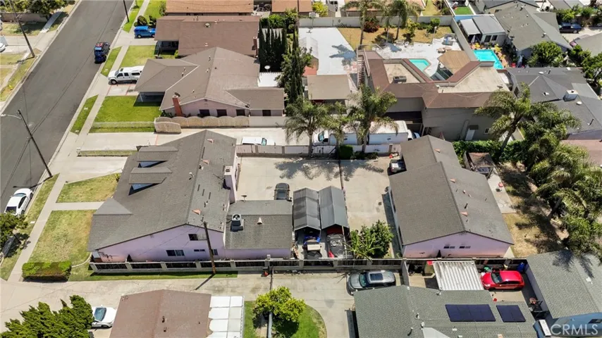 8118 Alameda, Downey, California 90242