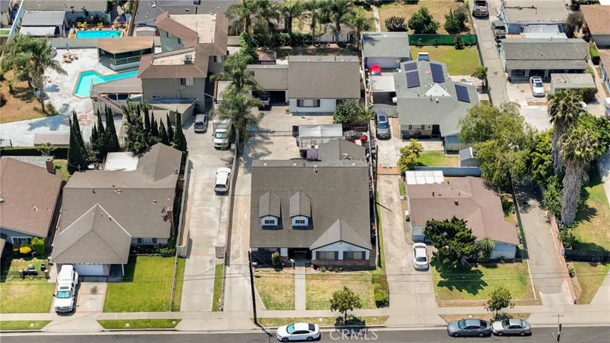 8118 Alameda, Downey, California 90242