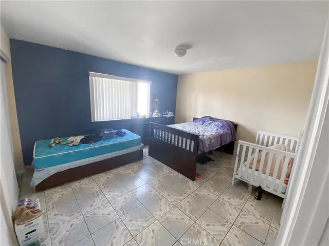 8118 Alameda, Downey, California 90242