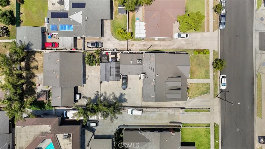 8118 Alameda, Downey, California 90242