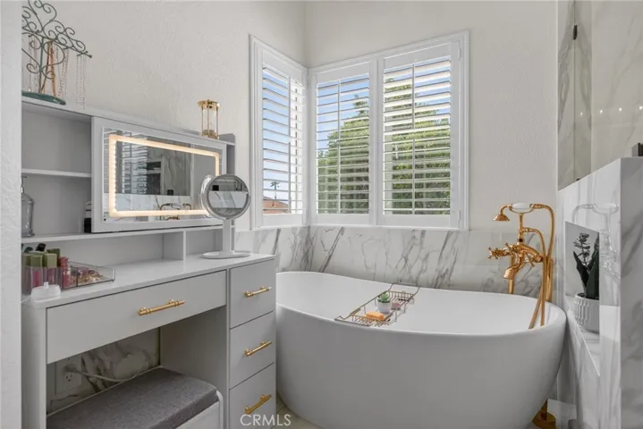 8929 Barton Street, Riverside, California 92508