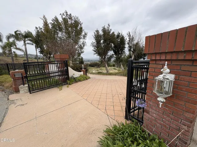 690 Corriente Court