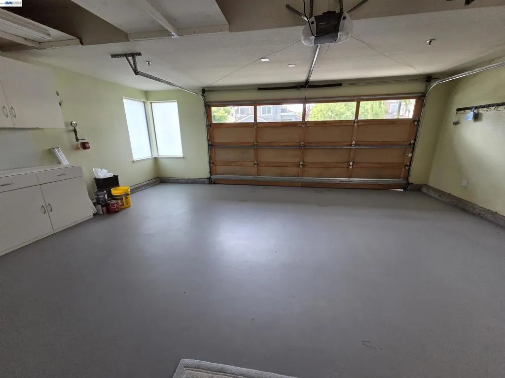 Over-sized garage