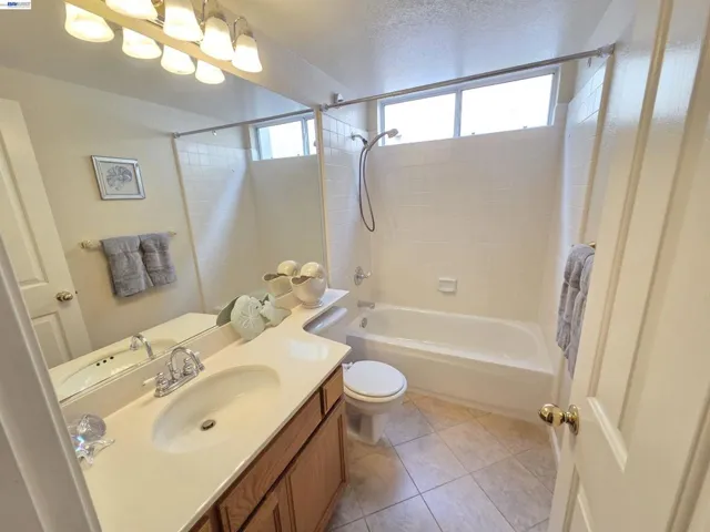 Downstairs Full Bath