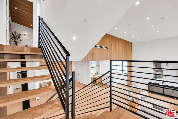 3rd Floor