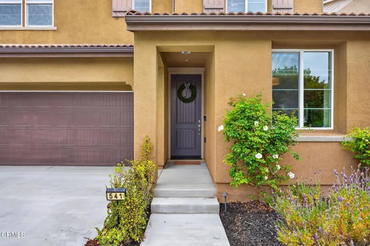 4-web-or-mls-UpmarketMedia_541Owens-4