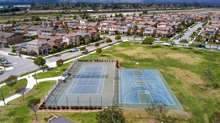 65-web-or-mls-Upmarket Media-541owen-aer