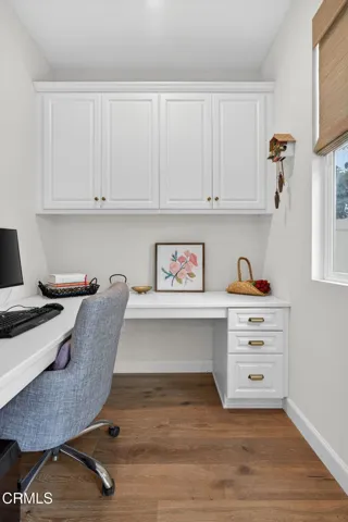 22-web-or-mls-UpmarketMedia_541Owens-22