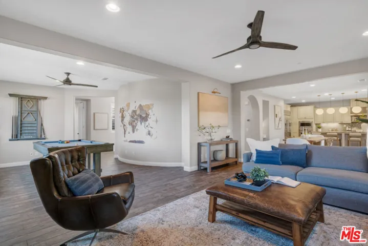 28236 Forge Court, Valencia, California 91354