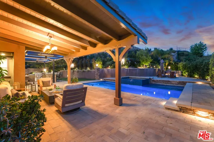 28236 Forge Court, Valencia, California 91354