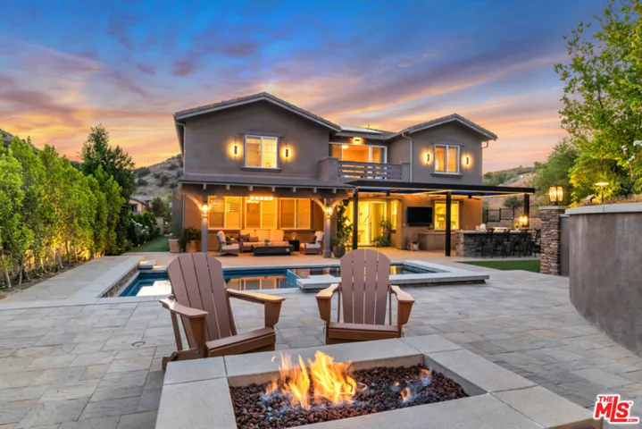 28236 Forge Court, Valencia, California 91354