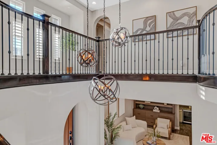 28236 Forge Court, Valencia, California 91354