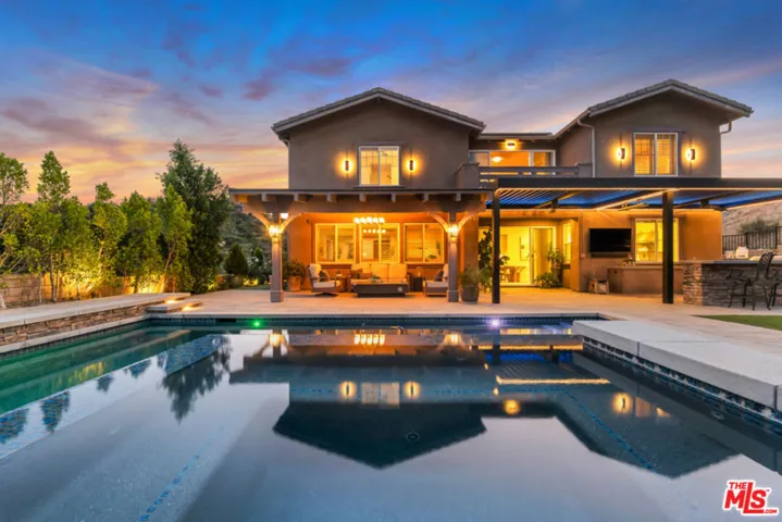 28236 Forge Court, Valencia, California 91354