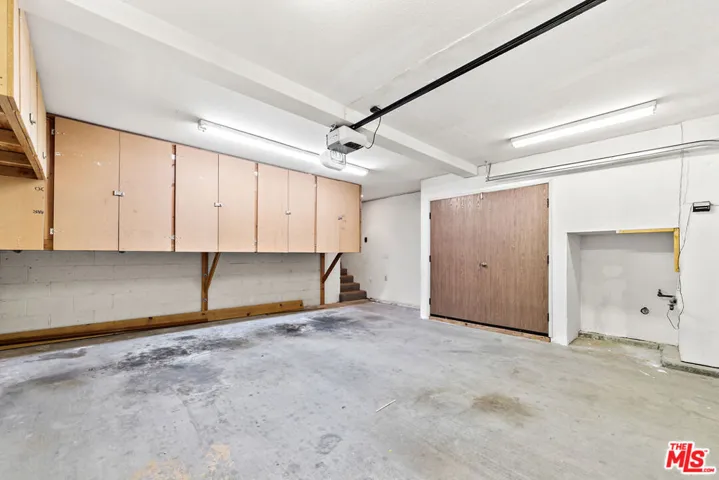 10201 Mason Avenue 108, Chatsworth, California 91311
