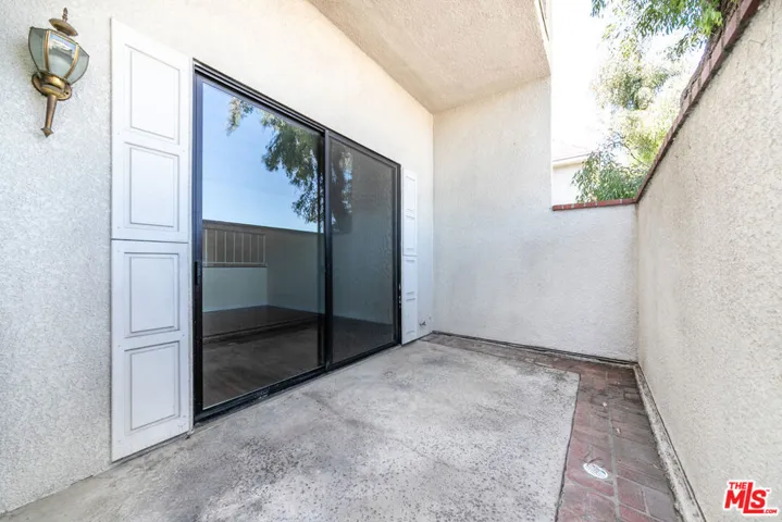 10201 Mason Avenue 108, Chatsworth, California 91311