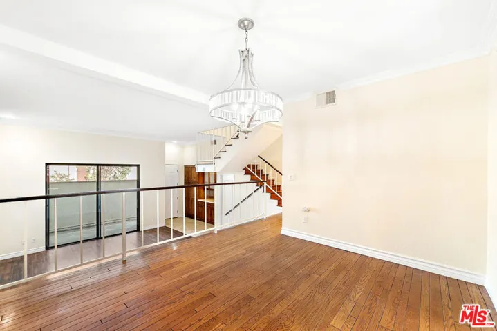 10201 Mason Avenue 108, Chatsworth, California 91311
