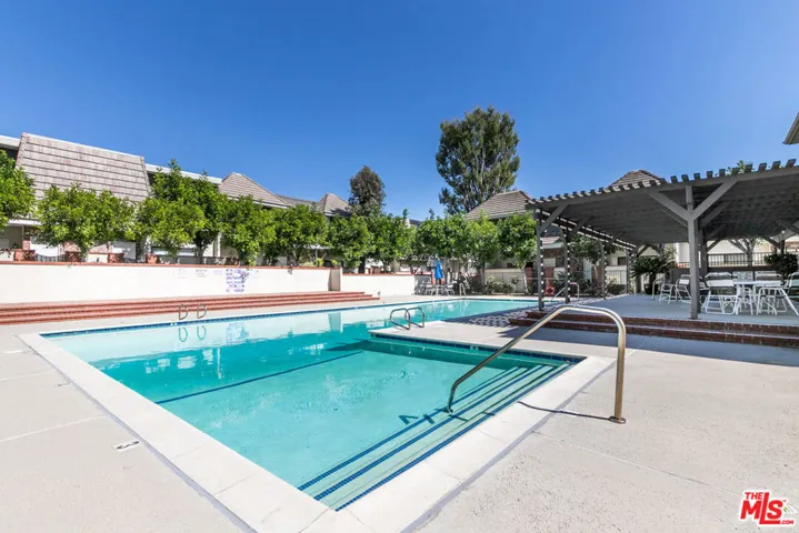 10201 Mason Avenue 108, Chatsworth, California 91311