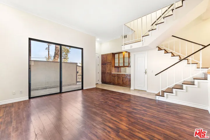 10201 Mason Avenue 108, Chatsworth, California 91311