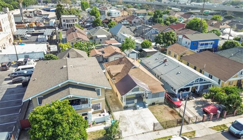 324 W 47th Place, Los Angeles, California 90037